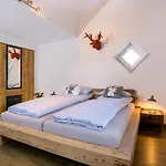 Semesterbostad Berg Fux - 200qm Grosses Haus Mit Eigener Dachterrasse - Bergpanorama - Weber Gas Grill Sonthofen