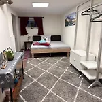 Berg Fux - 200qm Grosses Haus Mit Eigener Dachterrasse - Bergpanorama - Weber Gas Grill * זונטהופן