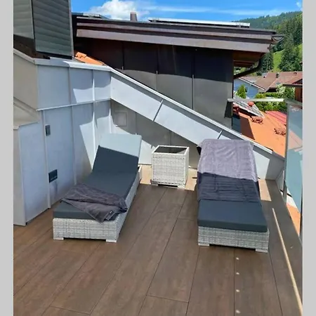 Berg Fux - Zwei Ferienhaeuser Mit Je 5 Und 6 Schlafzimmern Mit Eigener Dachterrasse - Fantastischem Bergblick - Weber Gas Grill 펜션 손토펜