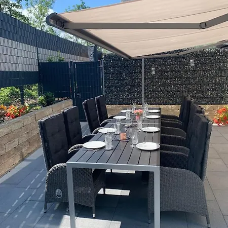 Berg Fux - Zwei Ferienhaeuser Mit Je 5 Und 6 Schlafzimmern Mit Eigener Dachterrasse - Fantastischem Bergblick - Weber Gas Grill *