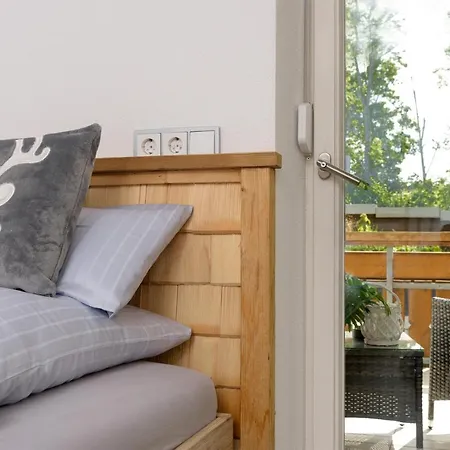 펜션 Berg Fux - Zwei Ferienhaeuser Mit Je 5 Und 6 Schlafzimmern Mit Eigener Dachterrasse - Fantastischem Bergblick - Weber Gas Grill